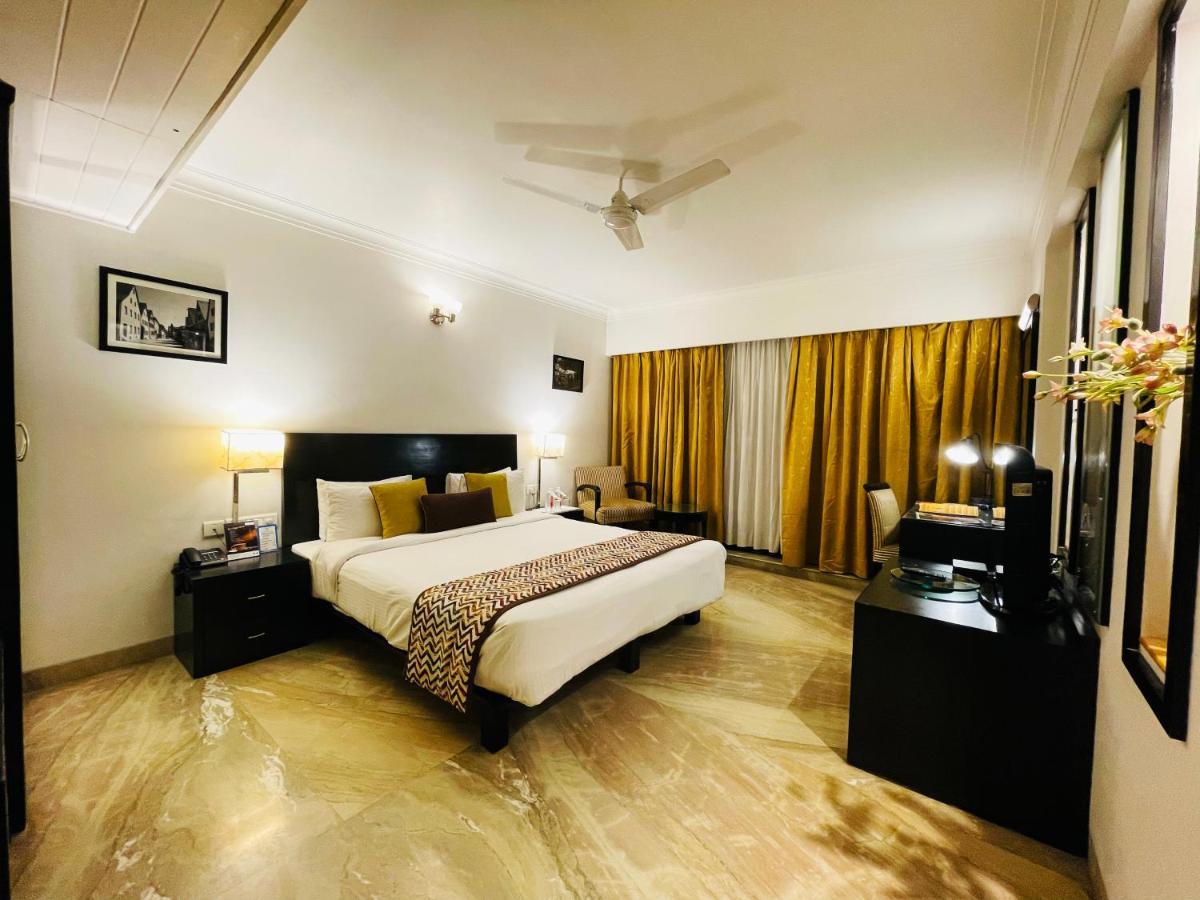 The Wall Street Beacon, Jaipur Extérieur photo